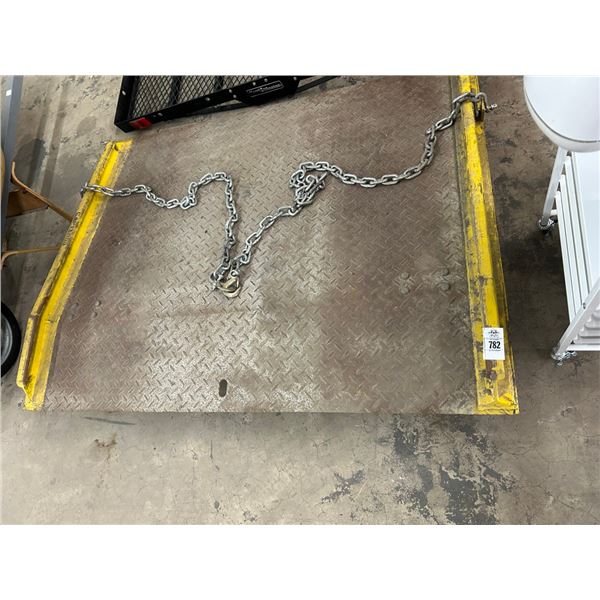 Diamond Plate Heavy Duty Dock Plate w/Safety Chains
