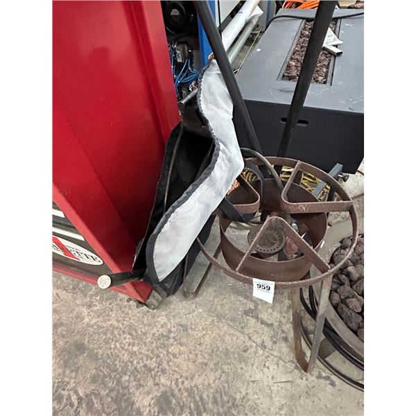 Patio LP Stock Pot Range, Log Tool