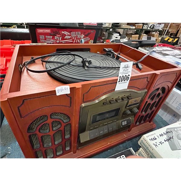 Vintage Style Stereo/Turntable