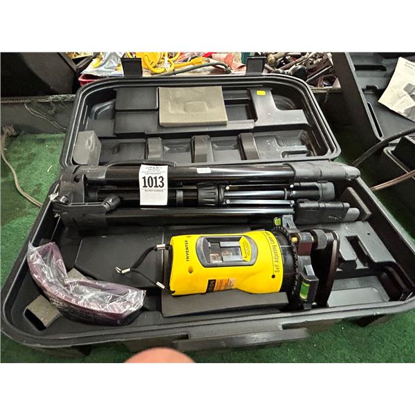 Invetec Self Adjusting Laser Level w/Tripod Kit