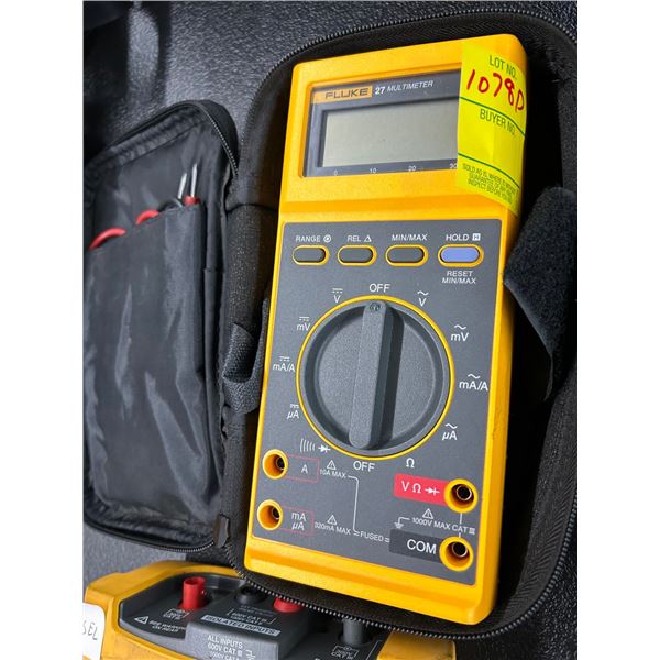 Fluke 27 Multi Meter w/Case/Leads