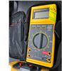 Image 1 : Fluke 27 Multi Meter w/Case/Leads
