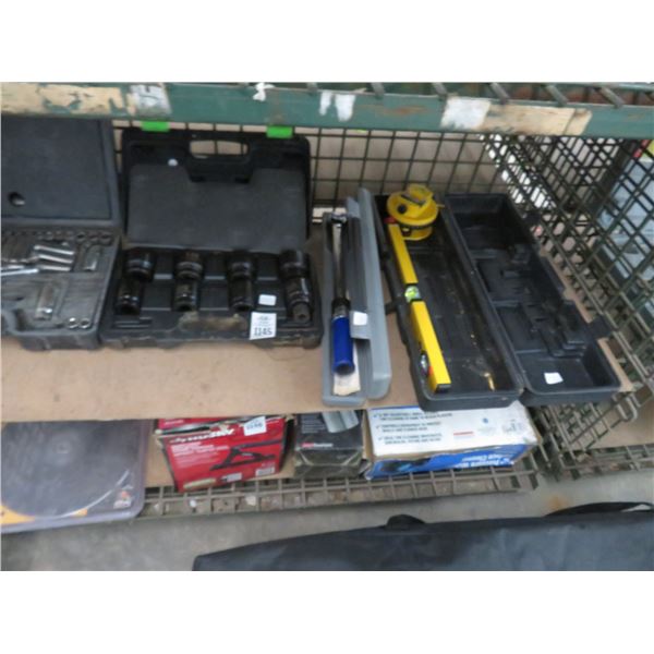 Level, Tork Wrench, Impact, Asst. Sockets