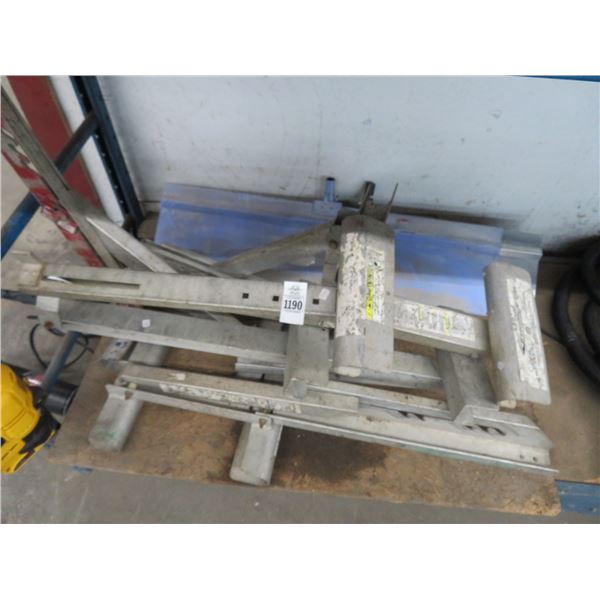 Ladder Jacks, Concrete Floats