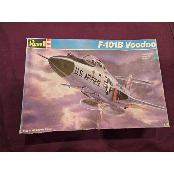 REVELL F101B Voodoo Model