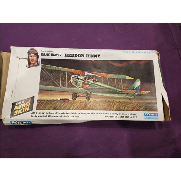 RENWEL Heddon Jenny Model