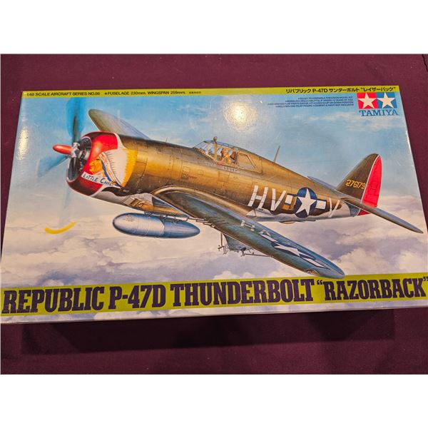 TAMIYA Replubic P-47D Thunderbolt "Razorback" Model