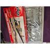 Image 2 : AIRFIX Curtiss Tomahawk Mk. II Model