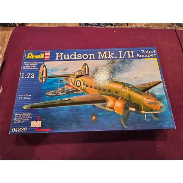 REVELL Hudson Mk. I/II Patrol Bomber Model