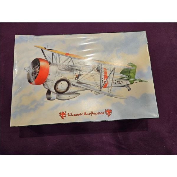 CLASSIC AIRFRAMES U.S Navy