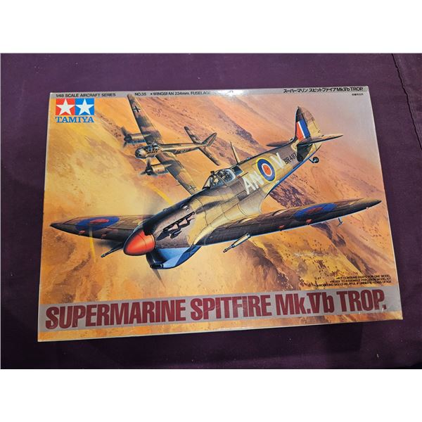 TAMIYA SuperMarine Spitfire Mk.Vb Trop.