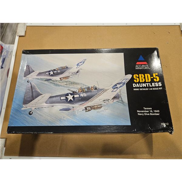 ACCURATE MINIATURES SBD-5 Dauntless