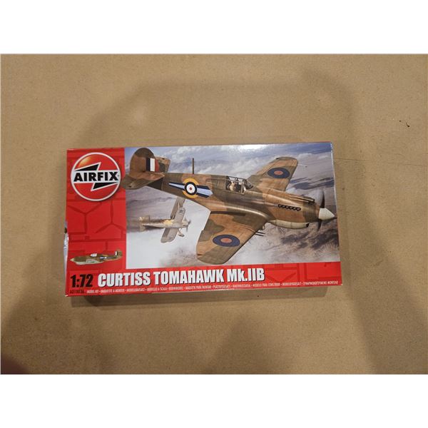 AIRFIX Curtiss Tomahawk