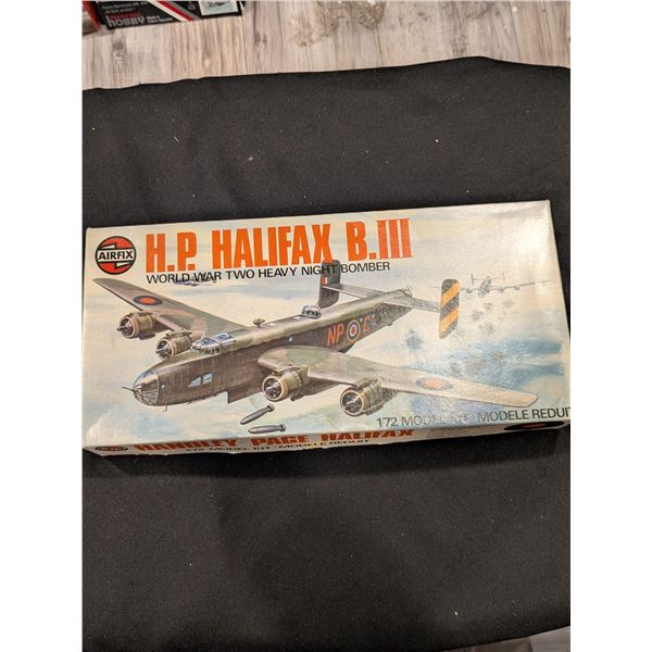 AIRFIX H.P Halifax B.III