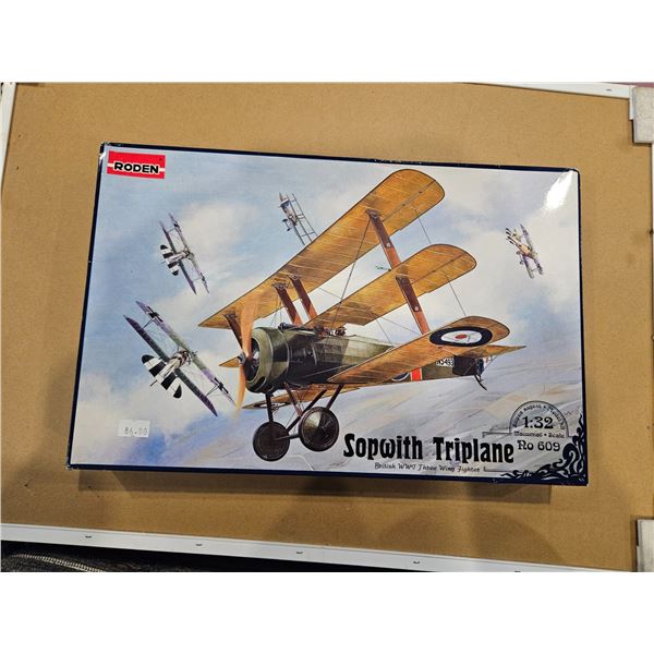 RODEN Sopwith Triplane