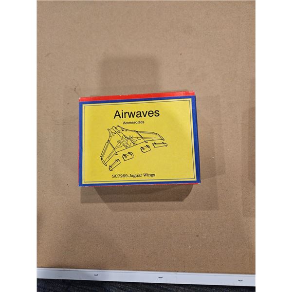 AIRWAVES Jaguar Wings