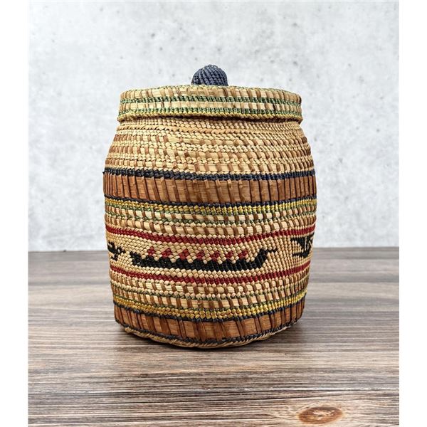 Exceptional Makah Northwest Coast Indian Basket