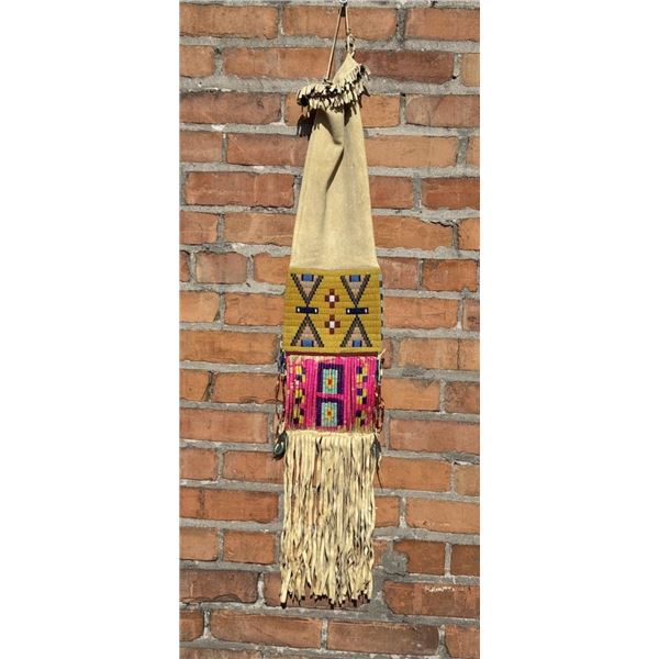 Fort Berthold Sioux Native American Pipe Bag