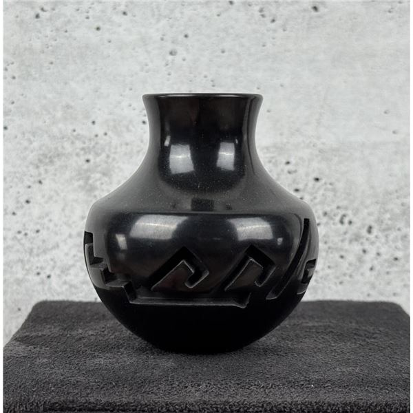 Shirley Cactus Blossom Tafoya Santa Clara Pot