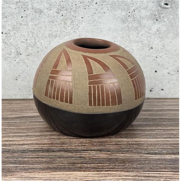 Camilo Tafoya Santa Clara Pueblo Pot