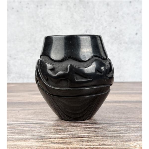 Stella Chavarria Santa Clara Pueblo Pot