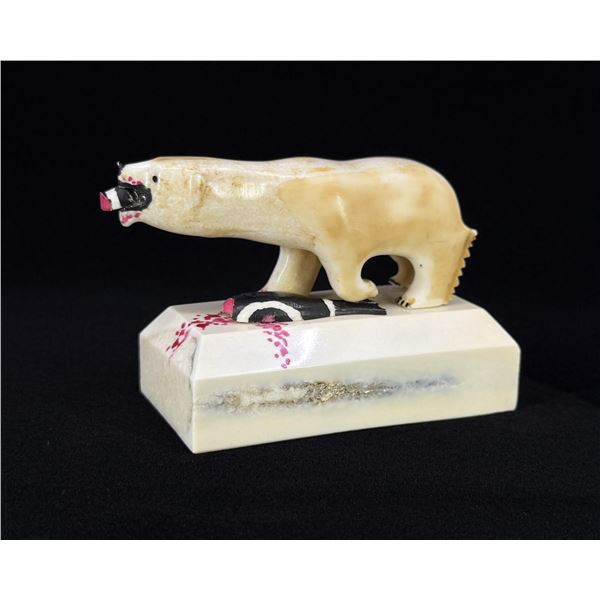 Clarence Irrigoo Inuit Eskimo Carved Polar Bear