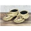 Image 4 : Lakota Sioux Native American Indian Moccasins