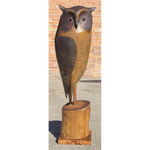 Exceptional Folk Art Owl Hunting Decoy