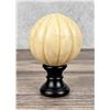 Image 1 : Spanish Alabaster Ball
