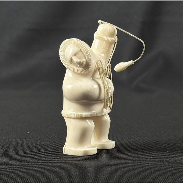 Justin Tiulana Inuit Eskimo Walrus Ivory Carving
