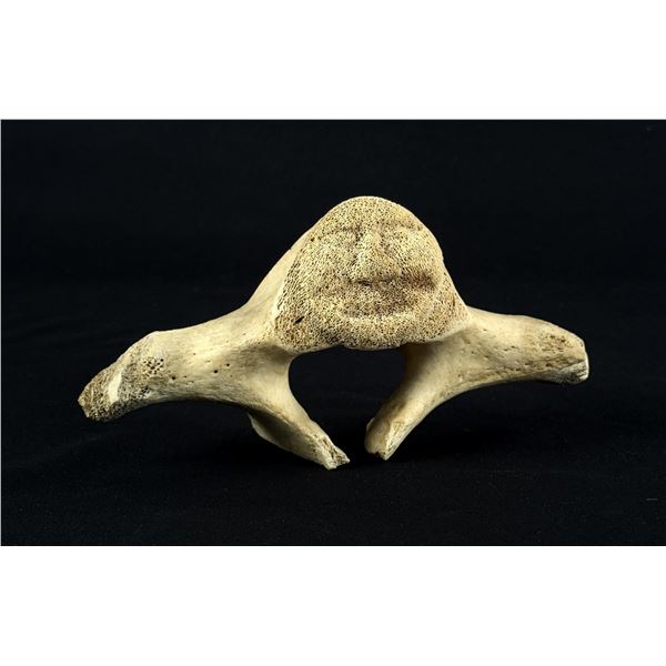 Alaskan Inuit Eskimo Whalebone Vertebrae Carving