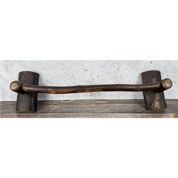 Rustic Old Hickory Towel Rack Bar