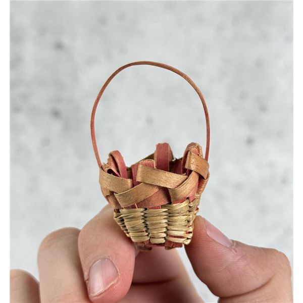 Winnebago Indian Miniature Gathering Basket