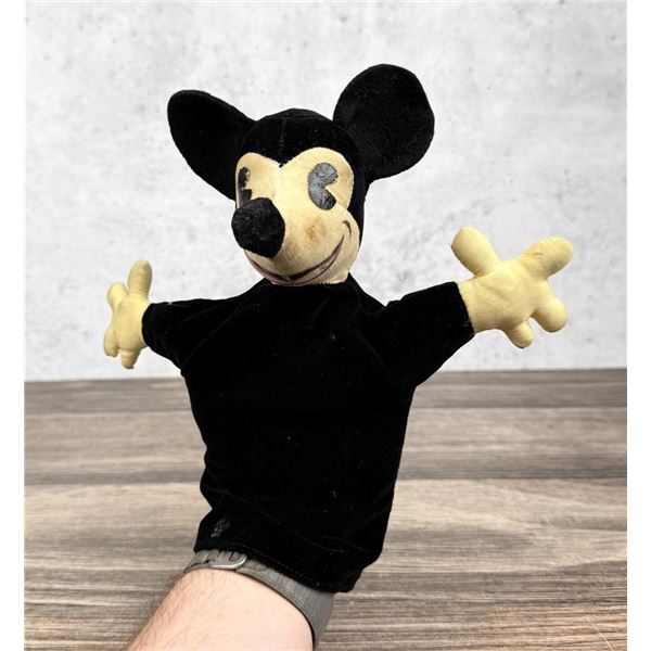 Knickerbocker Pie Eye Mickey Mouse Hand Puppet