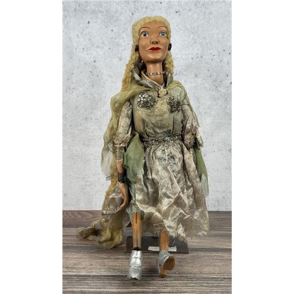 Harold Tarpley Sr. Puppet Marionette Rapunzel