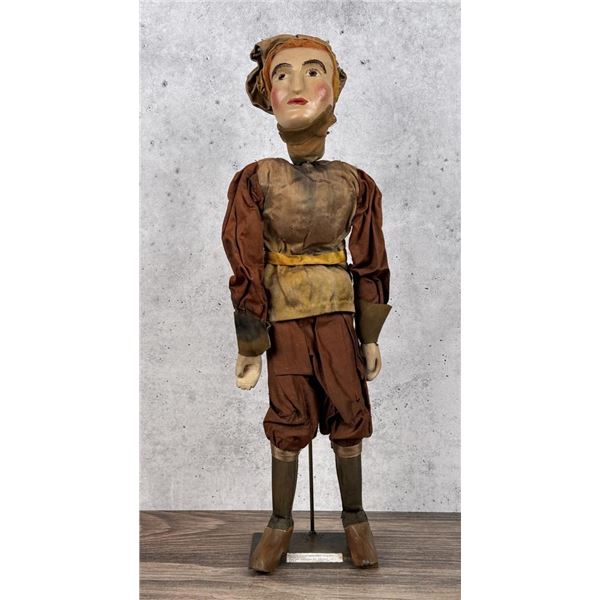 Harold Tarpley Sr. Puppet Marionette Guard