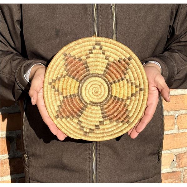 Hopi Native American Indian Second Mesa Basket