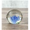 Image 3 : Lorenzo Glass Peter Pan Flower Paperweight