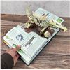 Image 12 : Sharks And Other Sea Monsters Pop Up Book