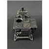 Image 3 : Cast Iron Queen Salesman Sample Stove