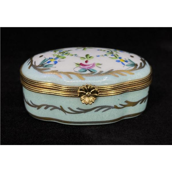 J. Dumont Limoges Decor Main Porcelain Trinket Box
