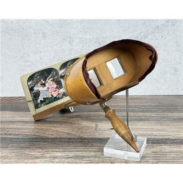 Antique Underwood Stereoviewer