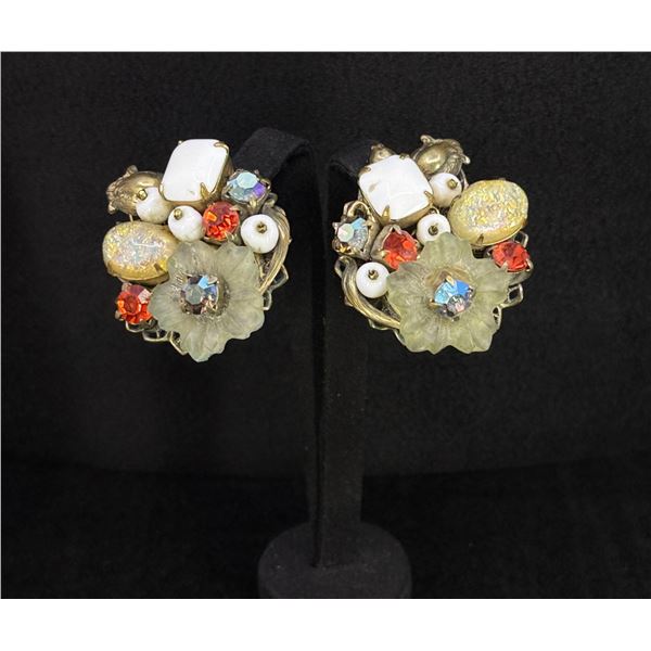 Costume Jewelry Rhinestone Flower Clip On Earrings
