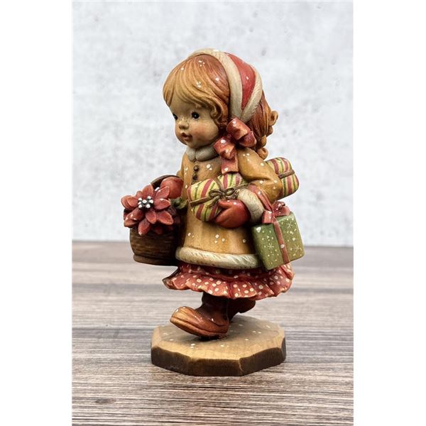 Anri Sarah Kay Yuletide Cheer Carved Figure