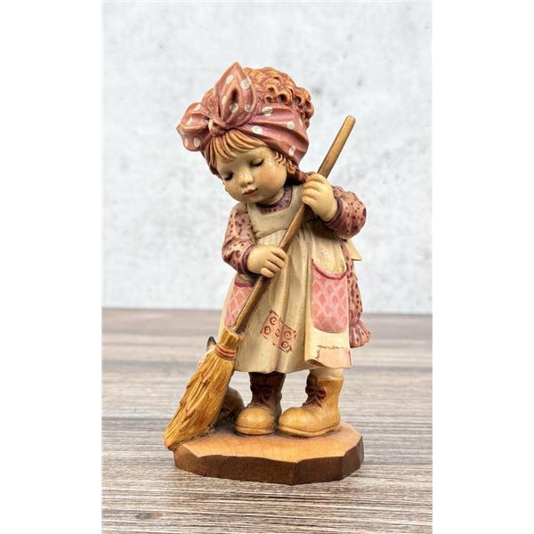 Anri Sarah Kay Sweeping Carved Figure