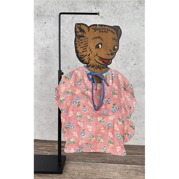 Yellowstone Park Souvenir Hanky & Hose Hamper