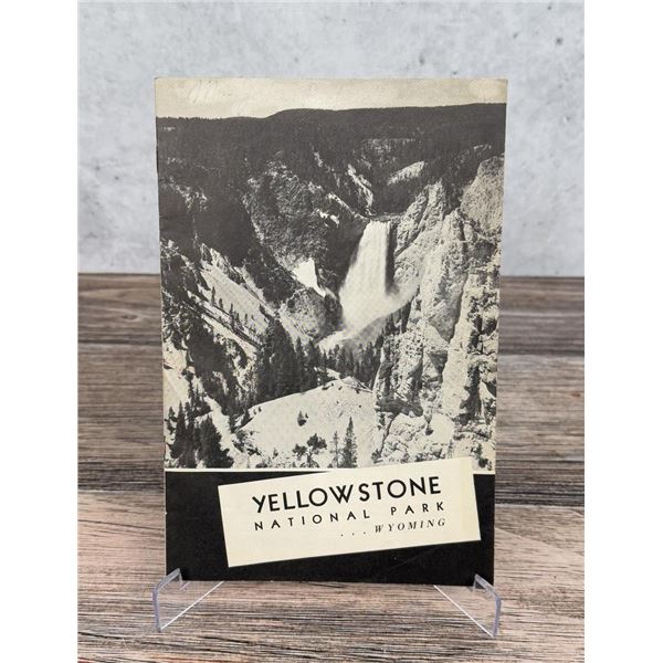 1940 Yellowstone National Park Wyoming Guide Book