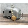 Image 1 : Red Carpet Studios Silver Camper Birdhouse