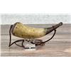 Image 2 : Antique Frontier Powder Horn