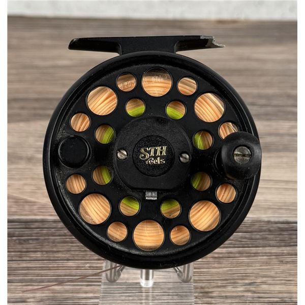 Mr Pop STH 1.5 Fly Fishing Reel